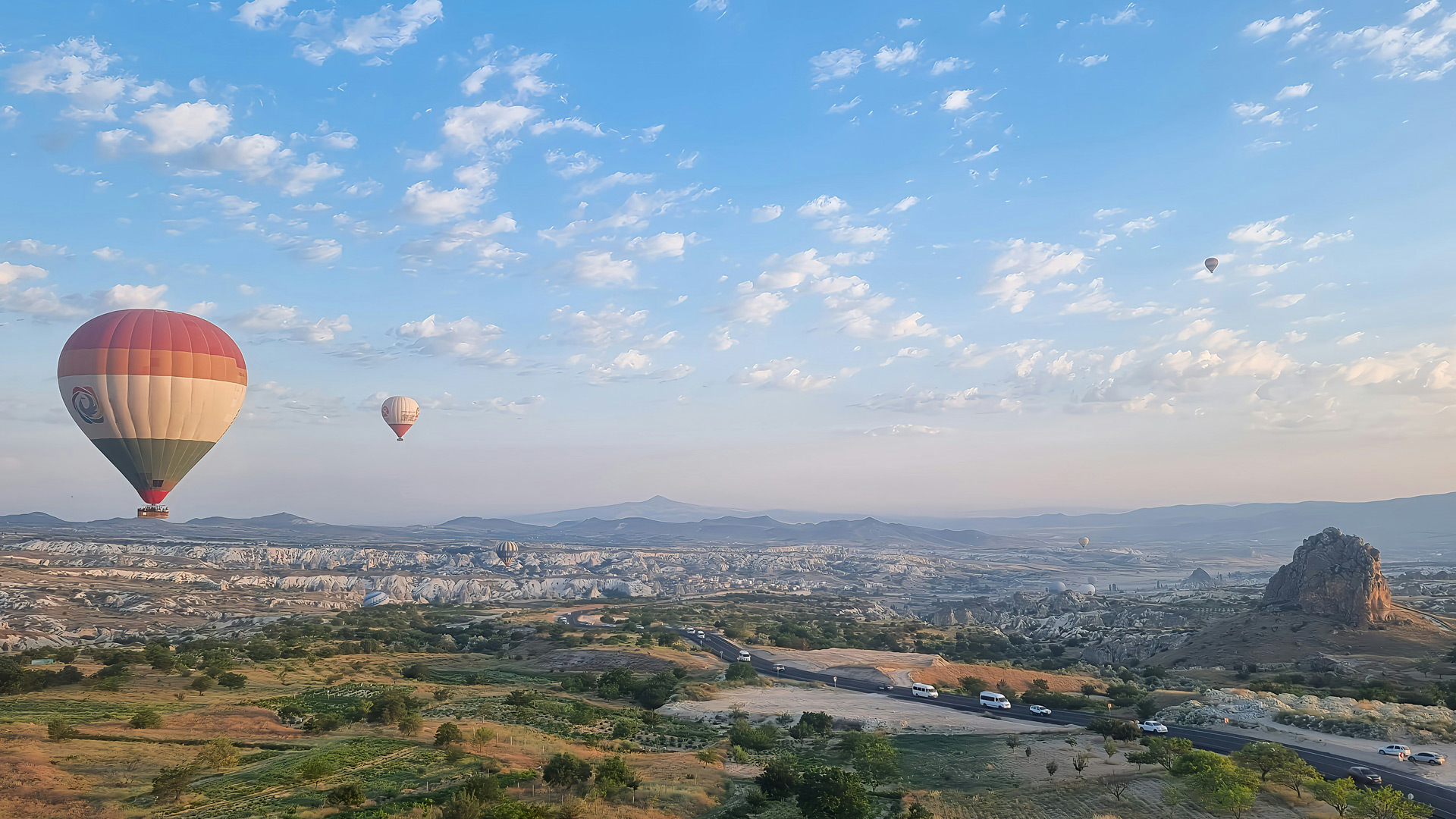 Paseo en Globo Aerostático & Tour del Amanecer